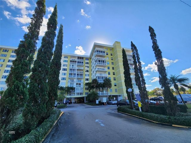 4400 Hillcrest Drive 404, Hollywood, FL 33021