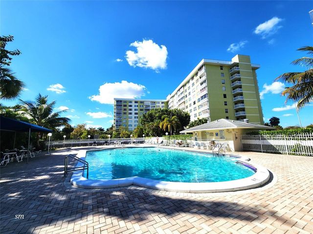 4400 Hillcrest Drive 404, Hollywood, FL 33021