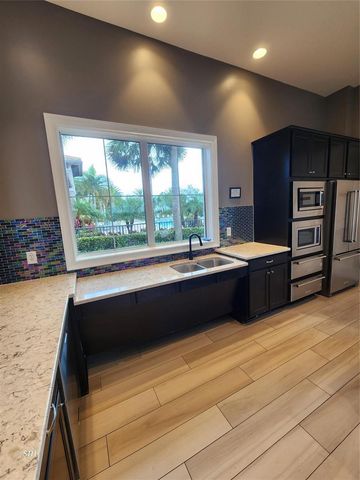 4400 Hillcrest Drive 404, Hollywood, FL 33021