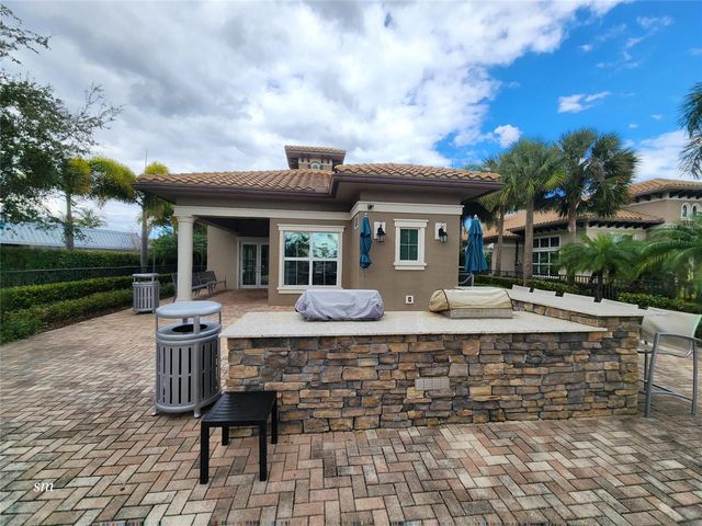 4400 Hillcrest Drive 404, Hollywood, FL 33021