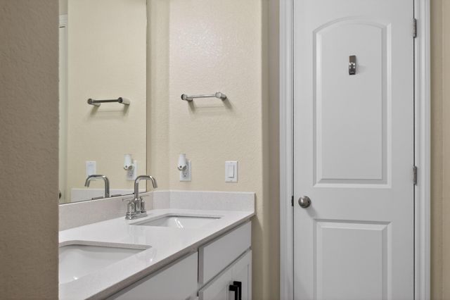 114 Bosco RD, Hutto, TX 78634