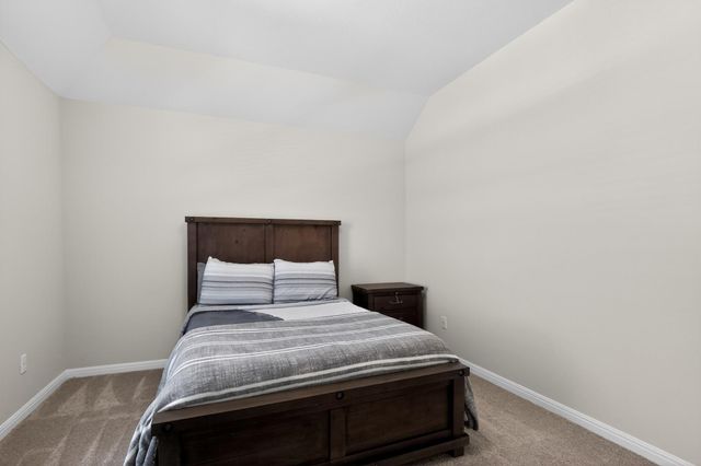 114 Bosco RD, Hutto, TX 78634