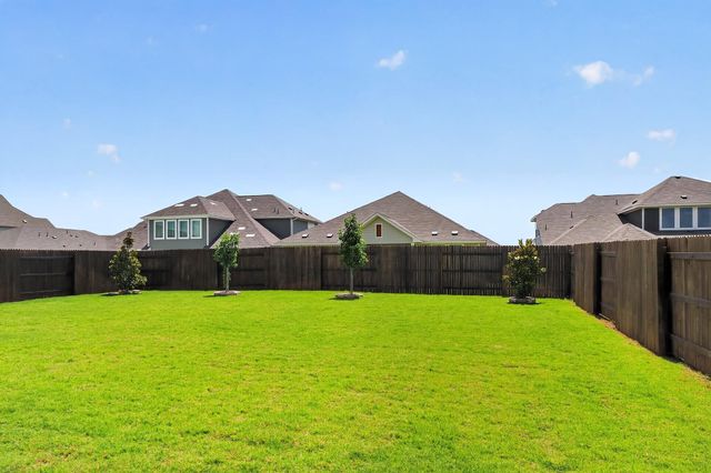 114 Bosco RD, Hutto, TX 78634