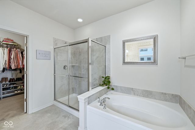 14933 Spayside Drive E, Noblesville, IN 46062