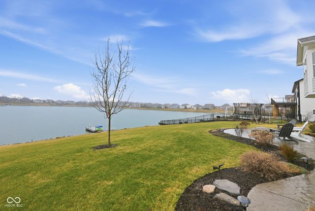 14933 Spayside Drive E, Noblesville, IN 46062