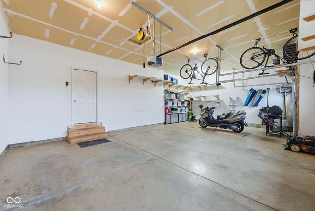 14933 Spayside Drive E, Noblesville, IN 46062