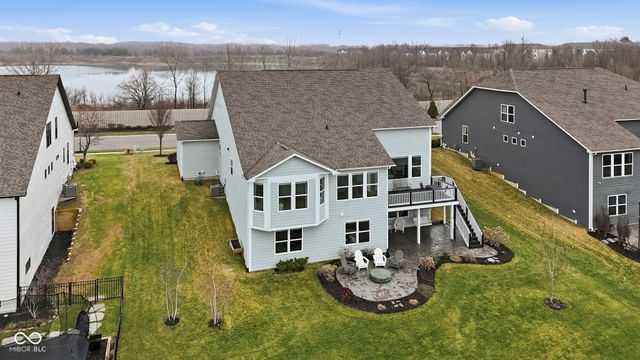 14933 Spayside Drive E, Noblesville, IN 46062