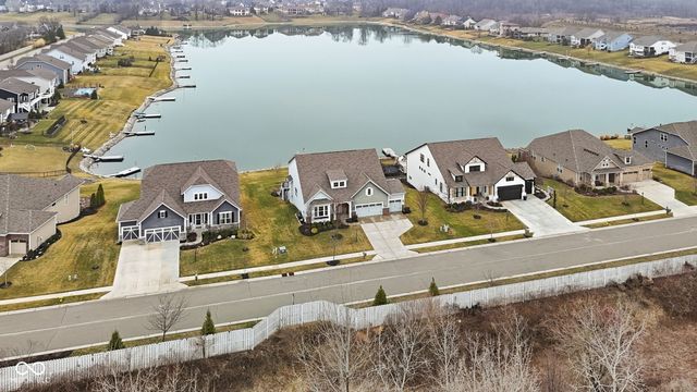 14933 Spayside Drive E, Noblesville, IN 46062