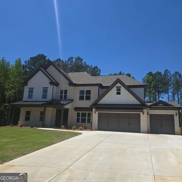 884 Bessie Court, Loganville, GA 30052