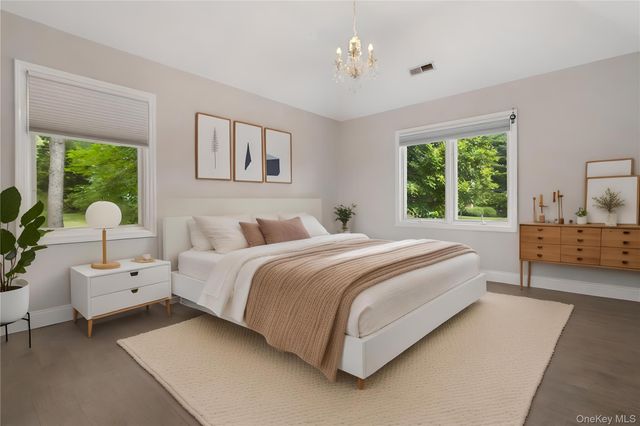 33 Hillandale Road, Rye Brook, NY 10573