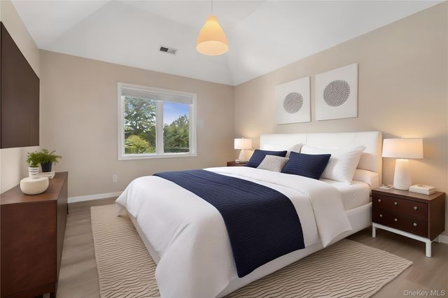 33 Hillandale Road, Rye Brook, NY 10573