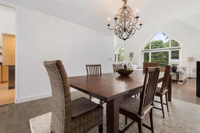 33 Hillandale Road, Rye Brook, NY 10573