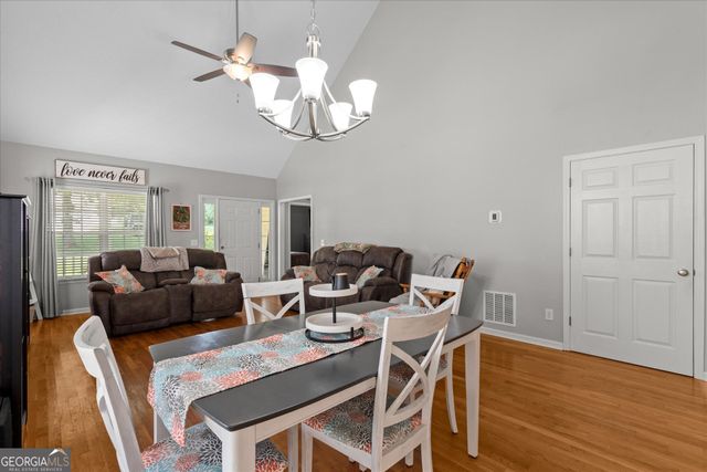 129 Virginia Trail, Carrollton, GA 30117