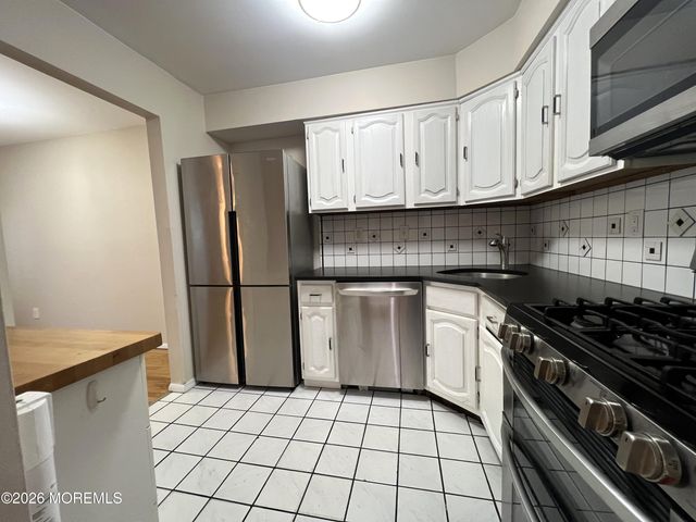 143 Wilcox Court, Matawan, NJ 07747