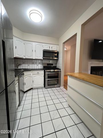 143 Wilcox Court, Matawan, NJ 07747