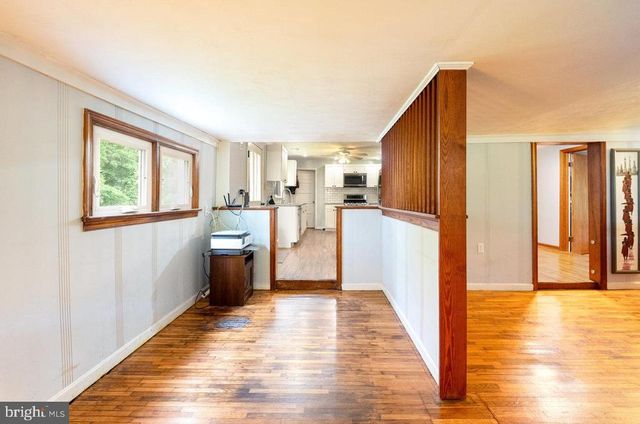 228 BLACK BEAR LN, Stanley, VA 22851