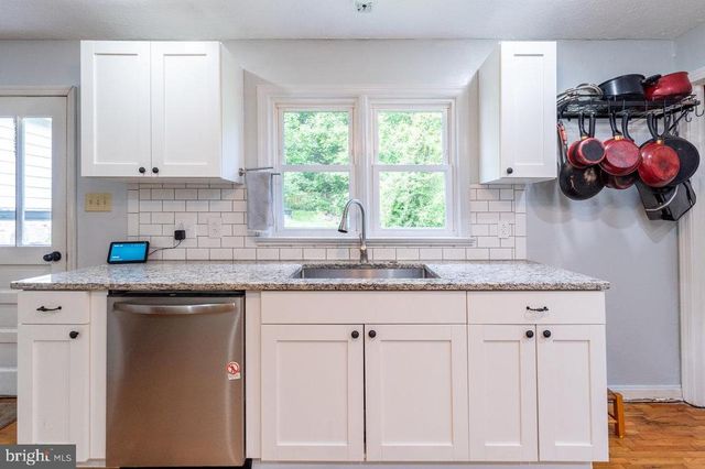 228 BLACK BEAR LN, Stanley, VA 22851