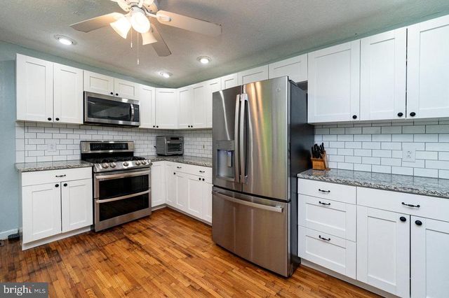 228 BLACK BEAR LN, Stanley, VA 22851