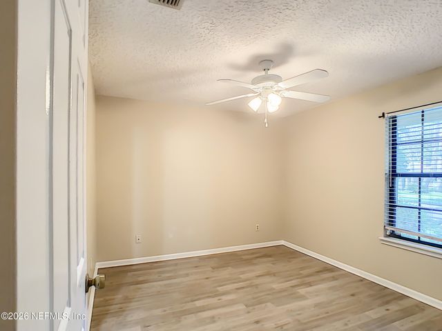 12129 DIVIDING OAKS Trail W, Jacksonville, FL 32223