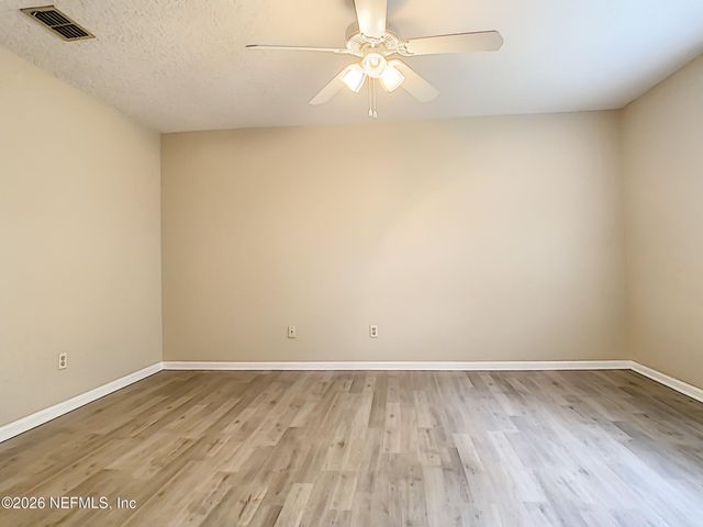 12129 DIVIDING OAKS Trail W, Jacksonville, FL 32223