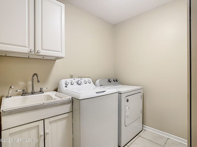 12129 DIVIDING OAKS Trail W, Jacksonville, FL 32223