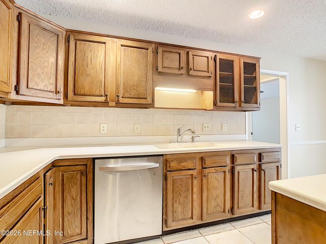 12129 DIVIDING OAKS Trail W, Jacksonville, FL 32223