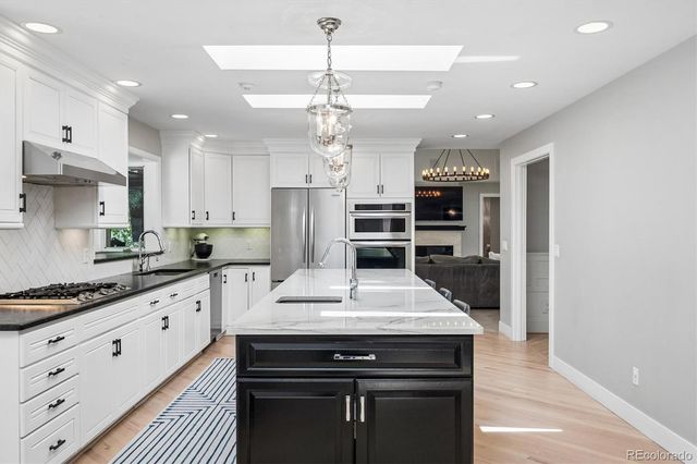 3960 S Dahlia Street, Cherry Hills Village, CO 80113