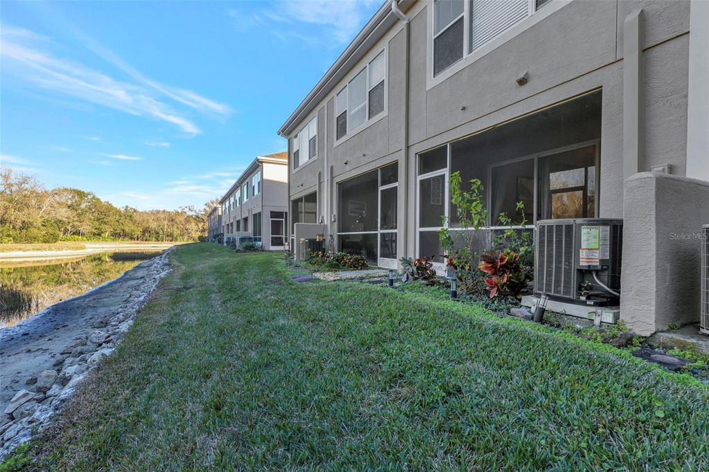 Image 33 of property listing at 10033 TRANQUILITY WAY, Tampa, FL 33625