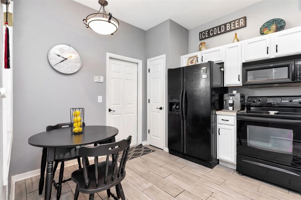 Image 5 of property listing at 10033 TRANQUILITY WAY, Tampa, FL 33625