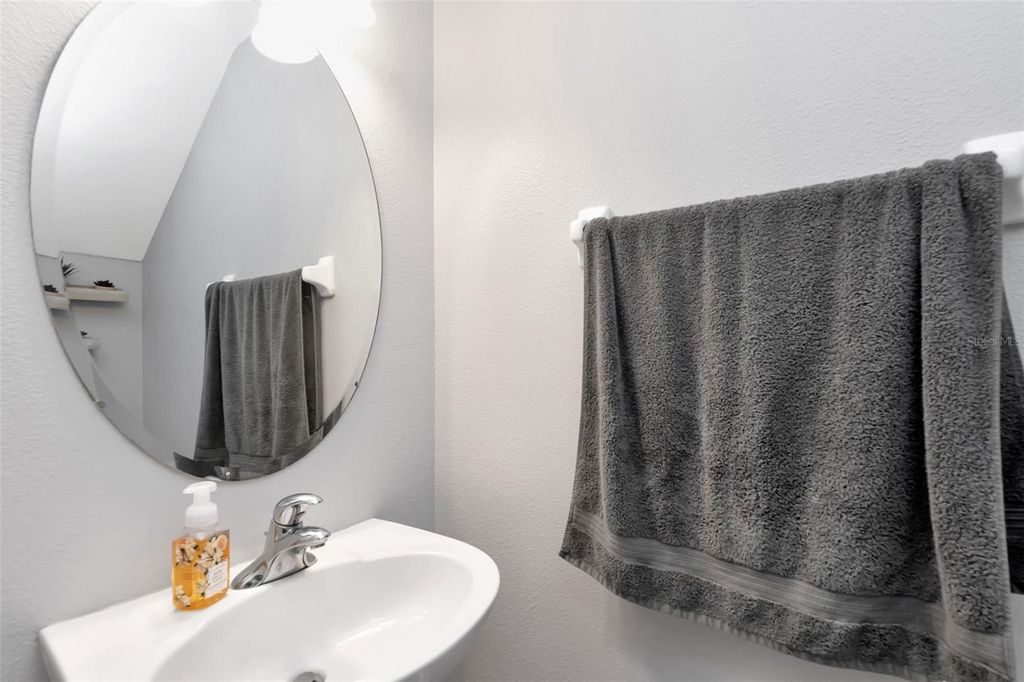 Image 9 of property listing at 10033 TRANQUILITY WAY, Tampa, FL 33625