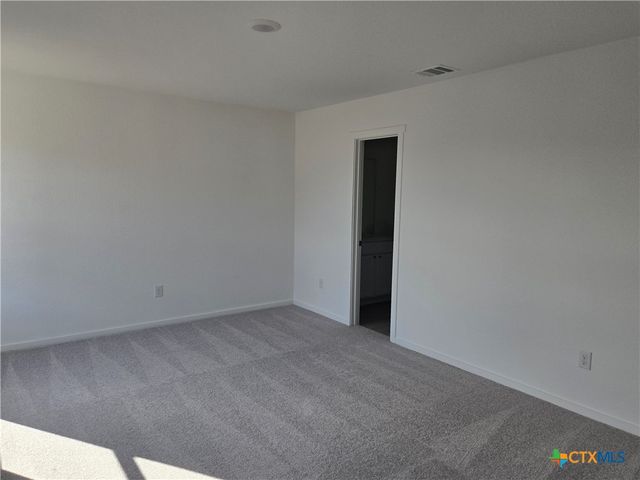 168 Wolf Crest Boulevard, Seguin, TX 78155