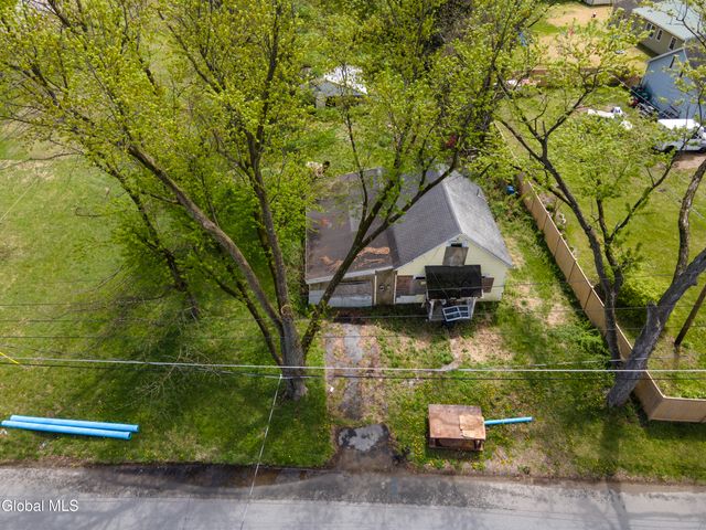 42 Ferry Boulevard, South Glens Falls, NY 12803