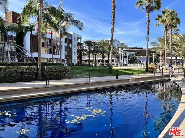 5625 Crescent Parkway 324, Playa Vista, CA 90094