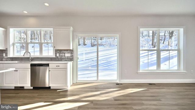 148 FORGE DR, Lebanon, PA 17042