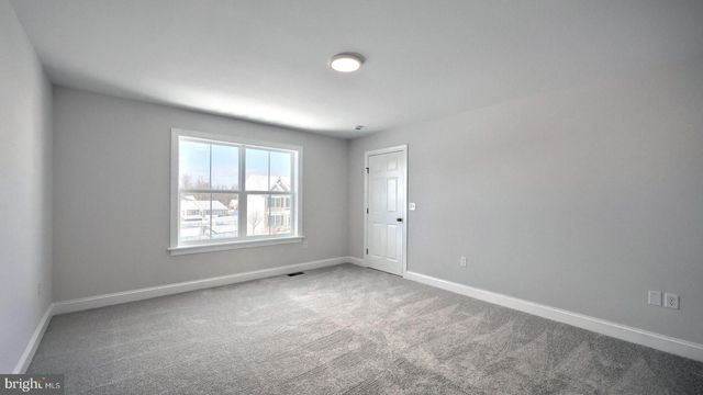 148 FORGE DR, Lebanon, PA 17042