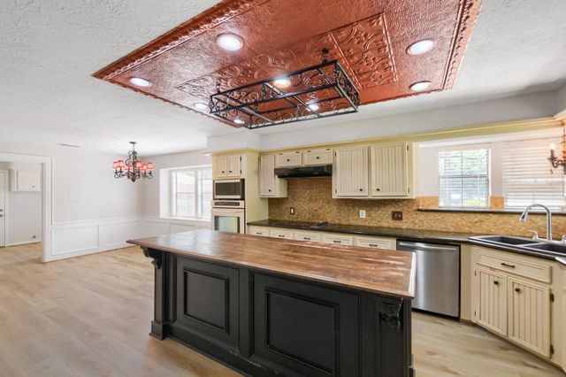 17922 Asphodel Lane, Spring, TX 77379