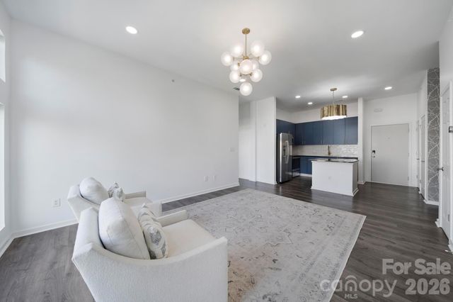 2125 Southend Drive 438, Charlotte, NC 28203