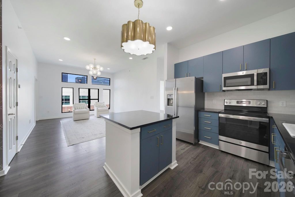 2125 Southend Drive 438, Charlotte, NC 28203