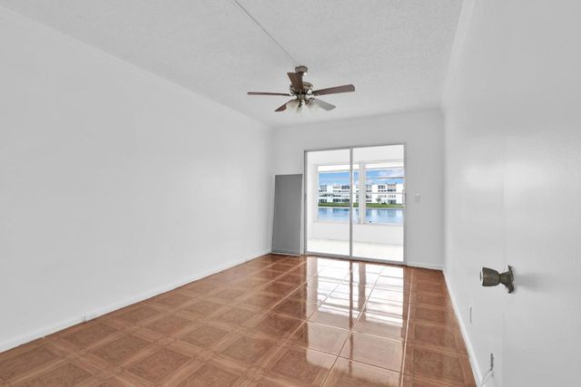 2043 Cornwall C 2043, Boca Raton, FL 33434