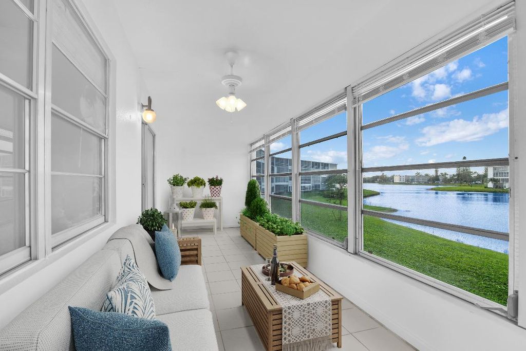 2043 Cornwall C 2043, Boca Raton, FL 33434