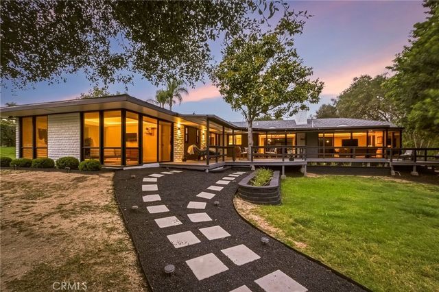 224 Tumble Creek, Fallbrook, CA 92028