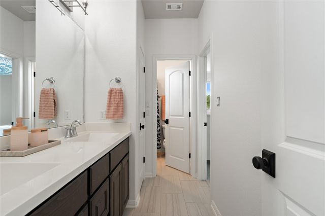 2829 Long Lasso PASS, Leander, TX 78641