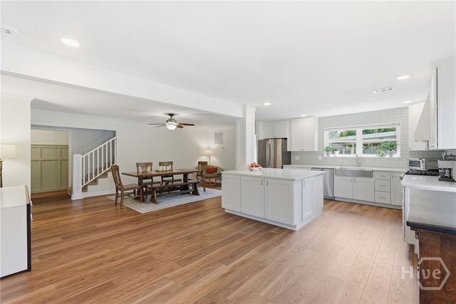 201 Groveland Circle, Savannah, GA 31405