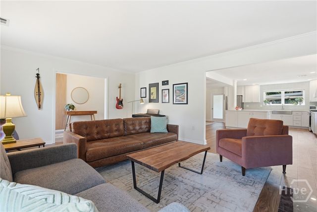 201 Groveland Circle, Savannah, GA 31405