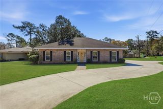 201 Groveland Circle, Savannah, GA 31405