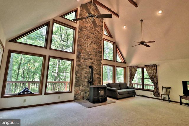 94 N TANGLEWOOD DR, Quarryville, PA 17566