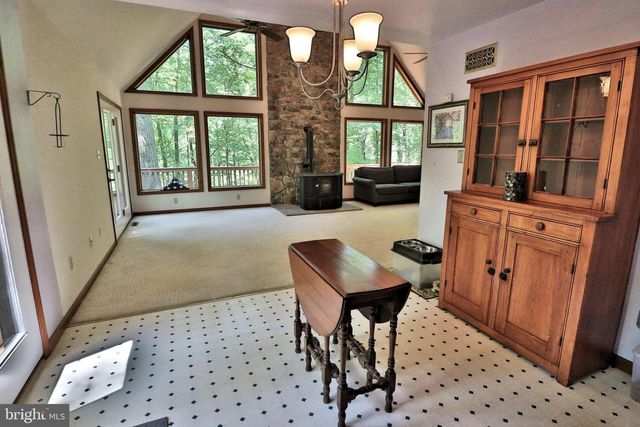 94 N TANGLEWOOD DR, Quarryville, PA 17566