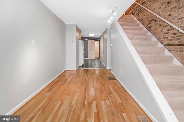 1815 S CHARLES ST, Baltimore, MD 21230