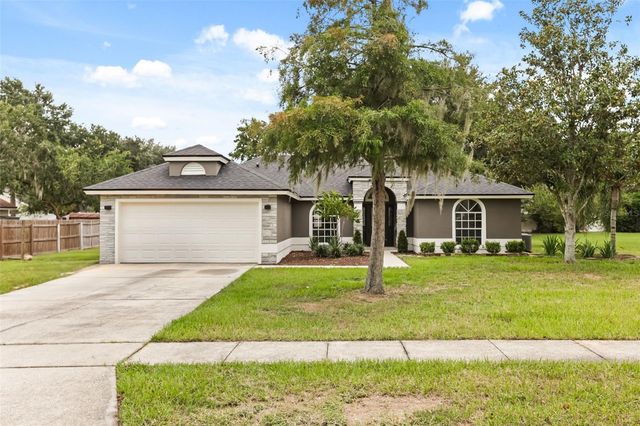 13031 SCOTTISH PINE LANE, Clermont, FL 34711
