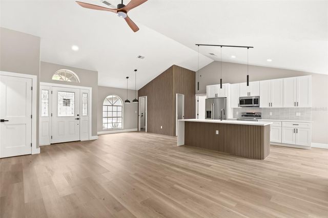 13031 SCOTTISH PINE LANE, Clermont, FL 34711